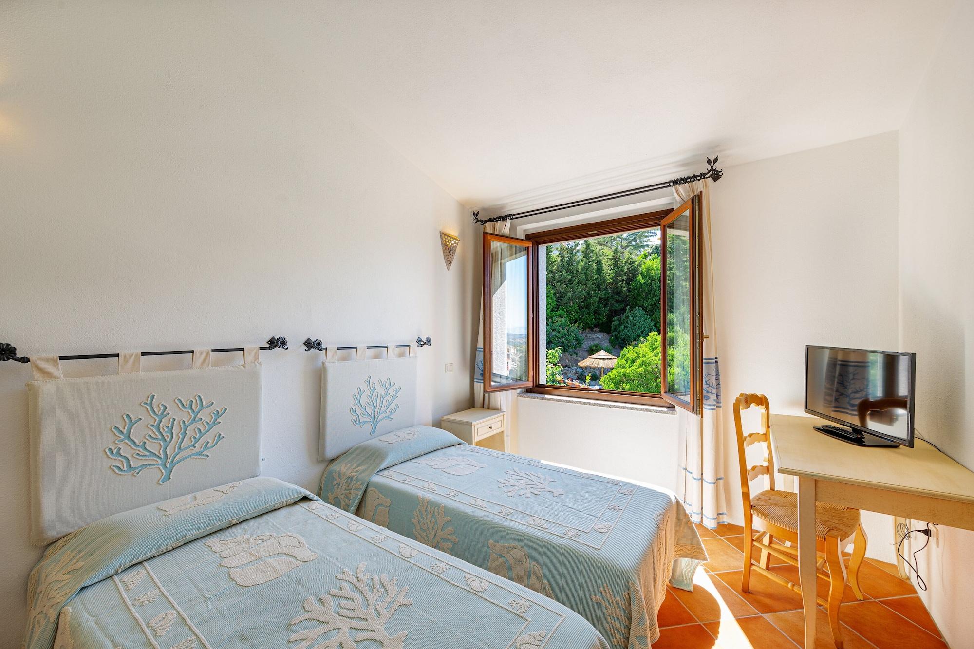 Hotel San Trano Luogosanto Bagian luar foto