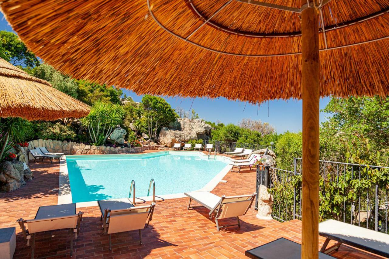 Hotel San Trano Luogosanto Bagian luar foto