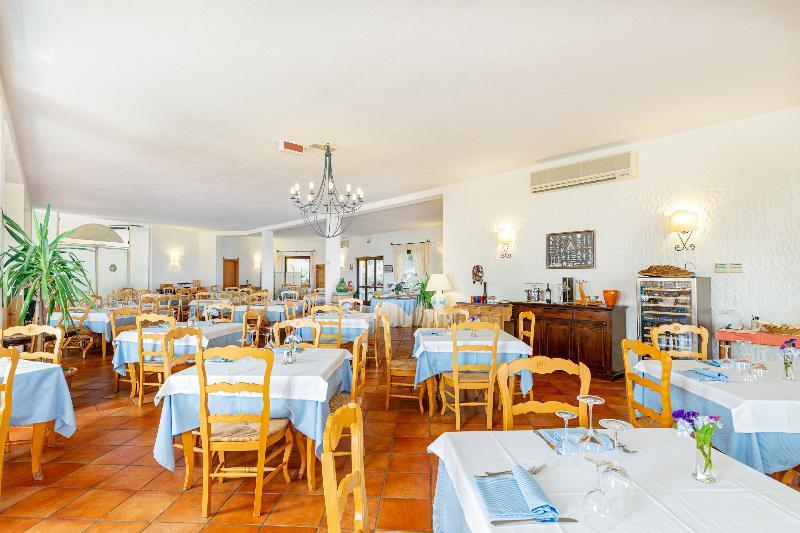 Hotel San Trano Luogosanto Bagian luar foto