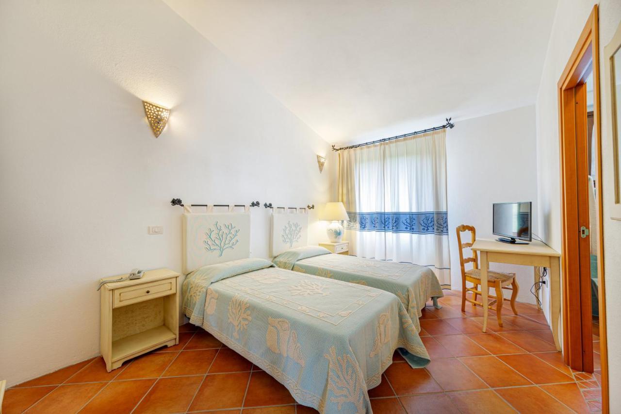 Hotel San Trano Luogosanto Bagian luar foto